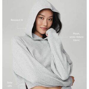 ALO Yoga - Muse Sweat set